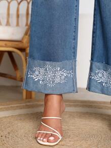 SHEIN LUNE 花卉刺繡闊腿牛仔褲 - 中等水洗藍 - 查看 6