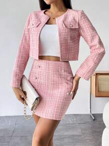 SHEIN PETITE Chaqueta De Corte Corto Con Estampado De Tartán Y Falda De Dos Piezas Con Frente Abierto - Rosa - Ver 5