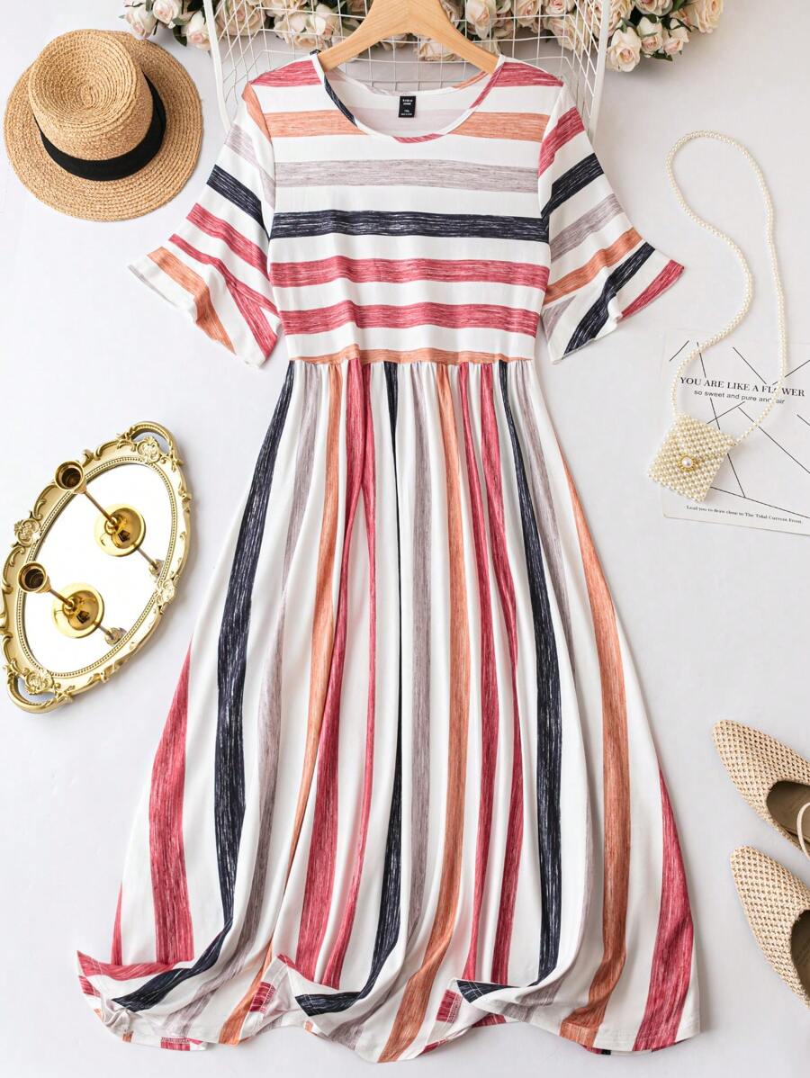 SHEIN LUNE 加大条纹印花连衣裙，女士夏季服装 - 彩色 - 查看 1