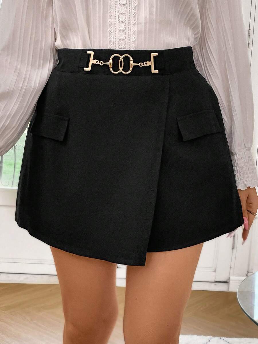 SHEIN Clasi Plus Chain Detail Wrap Hem Skort - Black - View 1