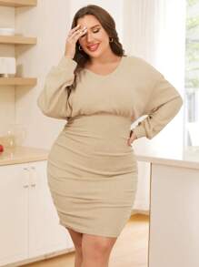 SHEIN Essnce Plus Drop Shoulder Ruched Bodycon Dress