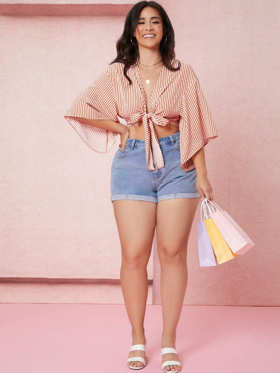 Dreamara Crop Top mit Streifen Muster, Band vorne, augestellten Ärmeln,