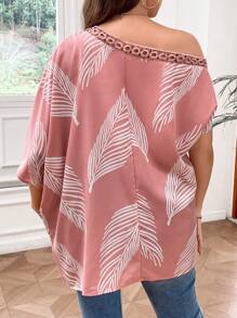 SHEIN LUNE Plus Tropical Print Asymmetrical Neck Batwing Sleeve Blouse - Pink - View 2