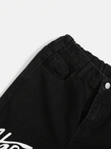 SHEIN Leap Crew 男大童字母和卡通圖案破洞牛仔褲 - 黑色 - 查看 4