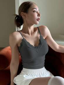 DAZY 對比花邊背心上衣