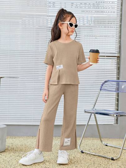 SHEIN 女大童字母補丁細節T恤&下擺開叉長褲