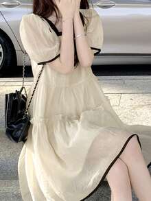 Contrast Trim Puff Sleeve Smock Dress