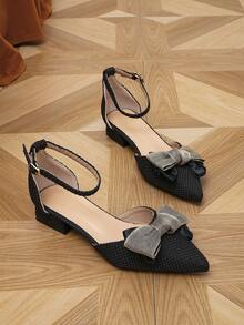 女性蝴蝶結裝飾的尖頭踝帶平底鞋 - 黑色 - 查看 3