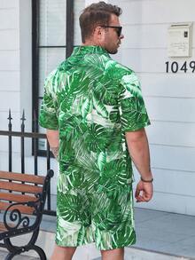 Manfinity RSRT Men Plus Tropical Print Shirt & Shorts - Green - View 2