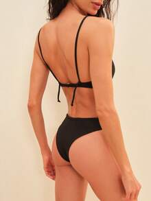 SHE(IN) BRASIL 腰部鏤空吊帶連體衣 - 黑色 - 查看 2