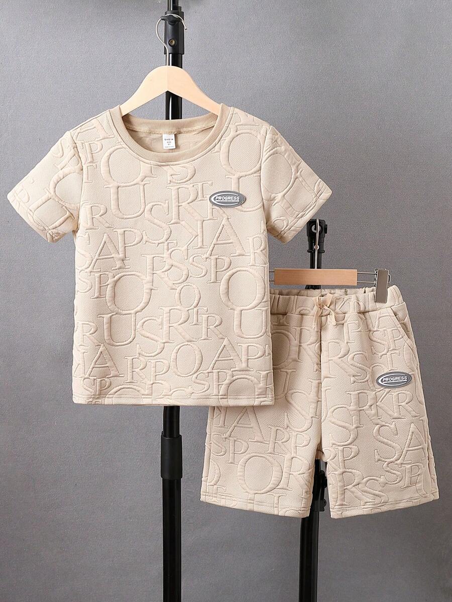 SHEIN 2 Pcs/Set Tween Boy Casual Round Neck T-Shirt With Knit Sports Shorts