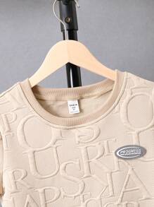 SHEIN 2 Pcs/Set Tween Boy Casual Round Neck T-Shirt With Knit Sports Shorts