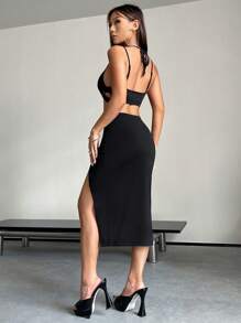 SHEIN X Danna Paola SHEIN ICON con abertura Top de tirantes crop & de muslo con abertura Falda