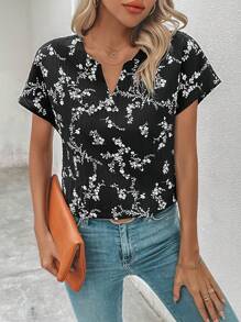 SHEIN LUNE Ditsy Floral Print Notched Neck Batwing Sleeve Blouse - Black and White - View 4