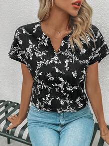 SHEIN LUNE Ditsy Floral Print Notched Neck Batwing Sleeve Blouse - Black and White - View 6