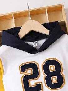 Young Boy Letter Graphic Colorblock Hoodie & Contrast Side Seam Sweatpants - Multicolor - View 3