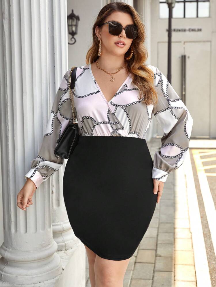Plus Chain Print Surplice Neck Bodycon Dress