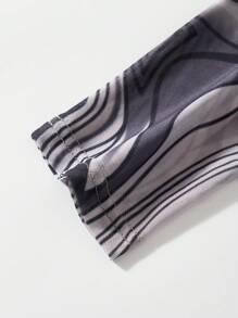 Manfinity LEGND Hombres Camiseta con estampado de dibujo de cuello alto de malla - Multicolor - Ver 4