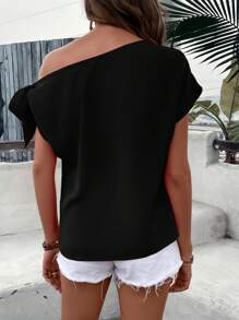 SHEIN Clasi Off-Shoulder Knotted Short Sleeve T-Shirt  Blouse - Black - View 2