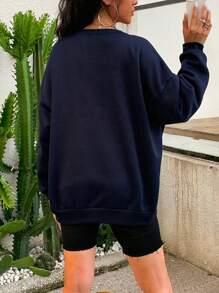 SHEIN LUNE 这款加大码小熊和标语图案保暖内衬卫衣，适合毕业季、返校季、教师节等场合，女士款，秋冬新款。 - 藏蓝色 - 查看 2