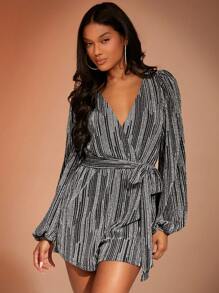 SHEIN BAE Surplice cổ Tay áo lồng đèn Thắt lưng Long lanh Romper - Đen và trắng - Xem 4