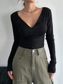 DAZY Áo thun nữ tay dài cổ chữ V trơn - màu đen - Xem 7