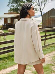 SHEIN VCAY 大碼落肩袖襯衫&短褲不附吊帶上衣 - 卡其色 - 查看 3