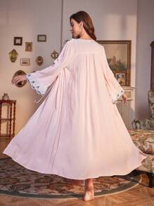 PalaceNights Floral Embroidery Cami Dress & Flare Sleeve Robe PJ Set / Pajama Set Holiday Season, Fall Winter Clothes - Pink - View 2