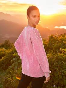 In My Nature Vintage American Style Loose-fitting & Washed & Distressed & Long Sleeve T-shirt For Outdoor Sports, Hiking, Urban Commute - Pink - View 2