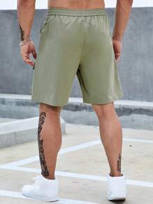 Manfinity Homme Hombres Shorts con bolsillo con solapa de cintura con cordón cargo - Verde militar - Ver 2