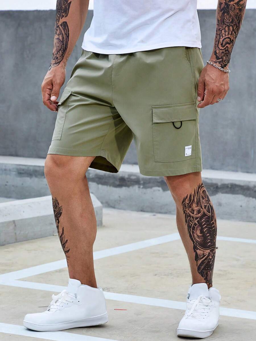 Manfinity Homme Hombres Shorts con bolsillo con solapa de cintura con cordón cargo - Verde militar - Ver 1