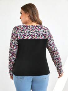 SHEIN Cottnline Plus Ditsy Floral Print Cut Out Front Tee - Multicolor - View 3