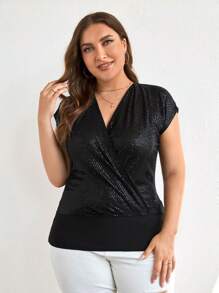RueChic 大碼交疊領蝙蝠袖襯衫 - 黑色 - 查看 1