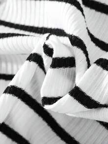 SHEIN Cô gái Tween In sọc Ống tay áo Áo thun - Đen và trắng - Xem 5