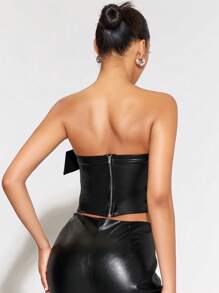 SHEIN BAE 帶扣細節PU皮革抹胸上衣