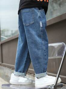 男大童字母刺繡直筒牛仔褲