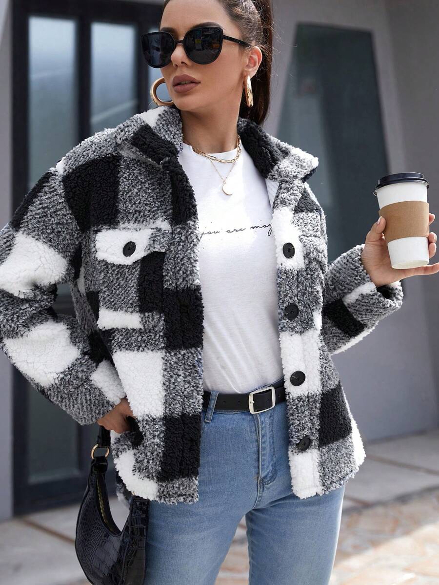 SHEIN EZwear 大格紋印花翻蓋口袋絨毛外套