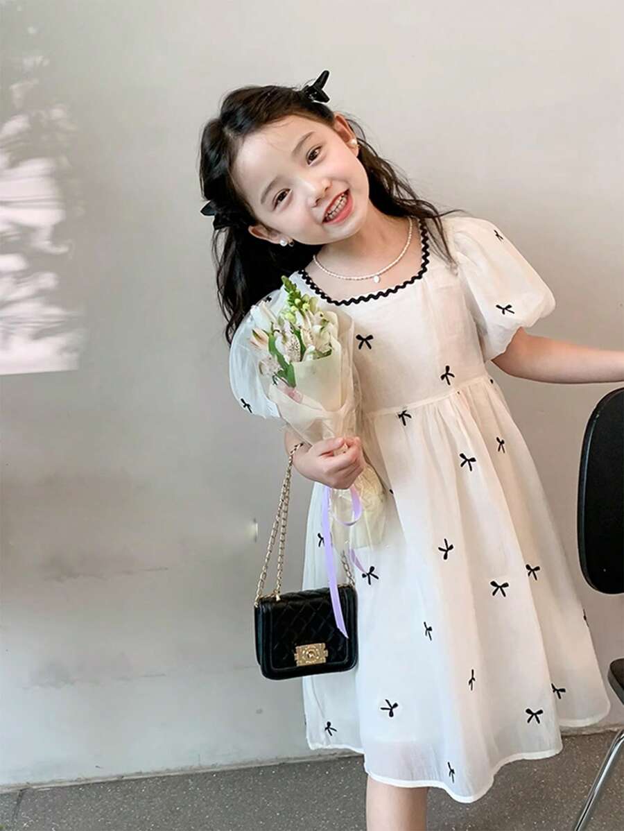 女小童蝴蝶結圖案泡泡袖連衣裙 - 白色 - 查看 1