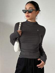 DAZY Chi tiết Patched thư Cổ giả Áo thun - Xám - Xem 1