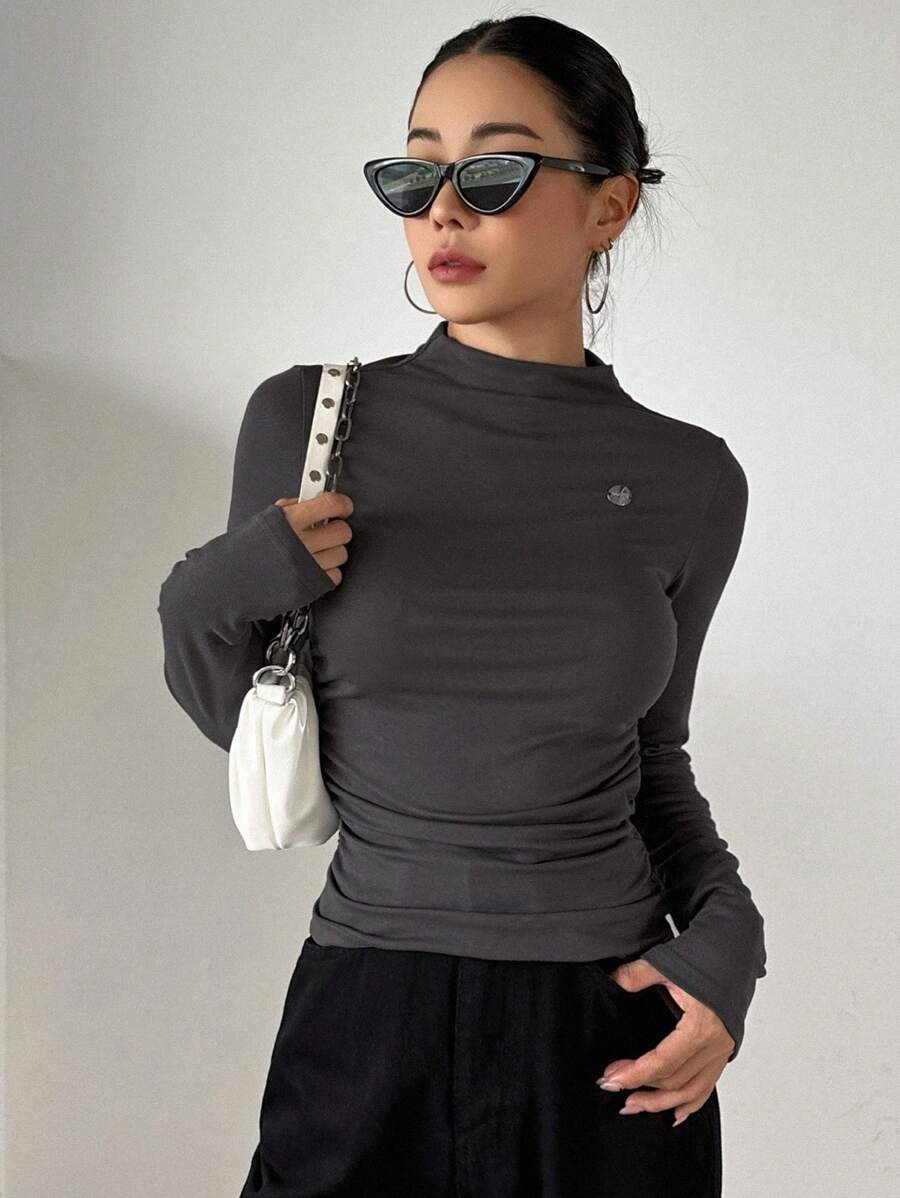 DAZY Chi tiết Patched thư Cổ giả Áo thun - Xám - Xem 1