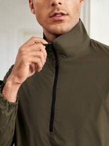 Manfinity RebelGame 男士半拉鏈抽繩下擺夾克&短褲 - 軍綠色 - 查看 5