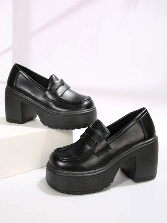 Mocasines de mujeres cuña & plataforma con minimalista diseño