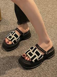 Women's Summer New Platform Wedge Open Toe Comfortable Sandals - Black and White - View 1