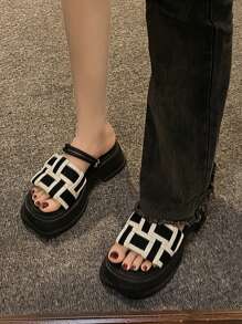 Women's Summer New Platform Wedge Open Toe Comfortable Sandals - Black and White - View 2