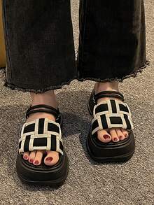 Women's Summer New Platform Wedge Open Toe Comfortable Sandals - Black and White - View 3