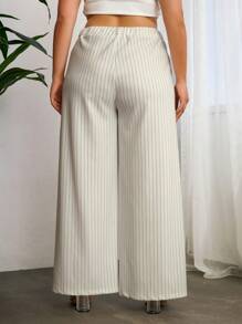 RueChic Plus Striped Print Wide Leg Trousers - White - View 2