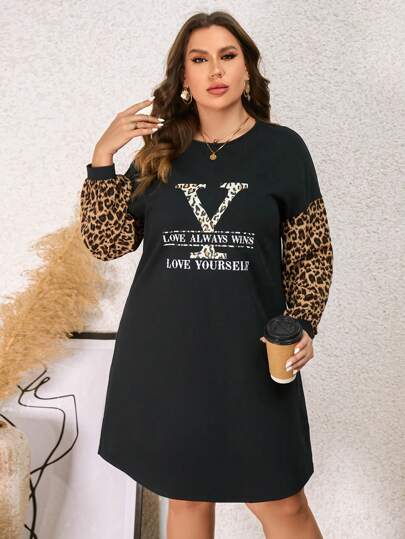 SHEIN LUNE Talla grande Vestido sudadera con estampado de leopardo y slogan de hombros caídos