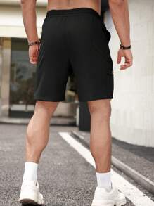 Manfinity Homme 男款寬鬆口袋束腰短褲 - 黑色 - 查看 2