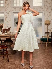 Simplee 單肩打結細節提花派對禮服