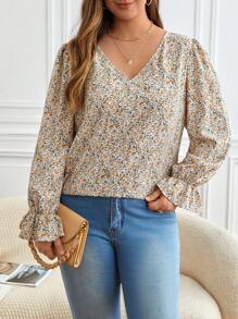 SHEIN Frenchy Plus Ditsy Floral Print Tie Back Flare Sleeve Blouse - Multicolor - View 2